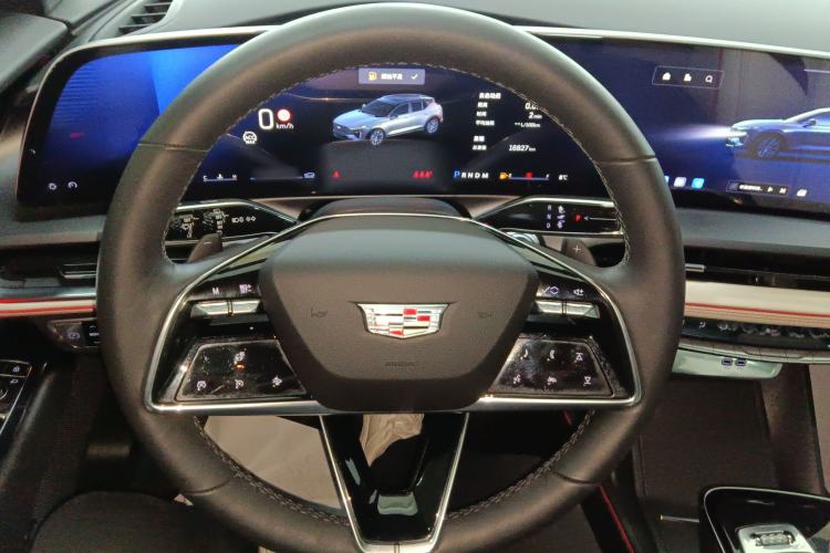 Used Cadillac GT4 2023 25T Luxury Model Steering Wheel