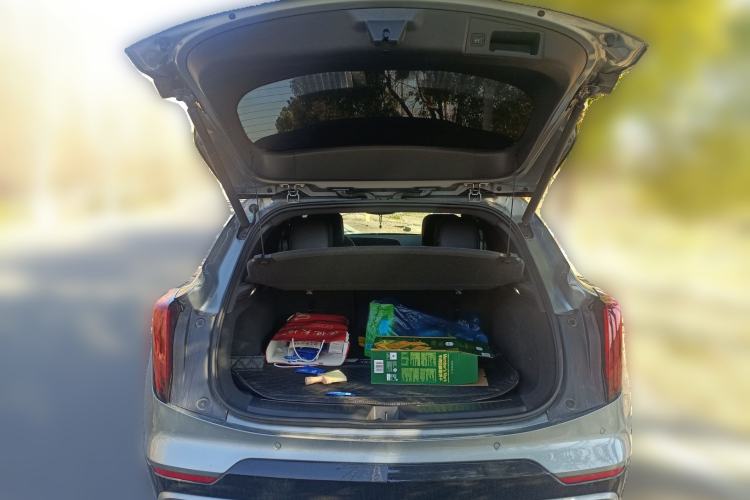 Used Cadillac GT4 2023 25T Luxury Model Trunk