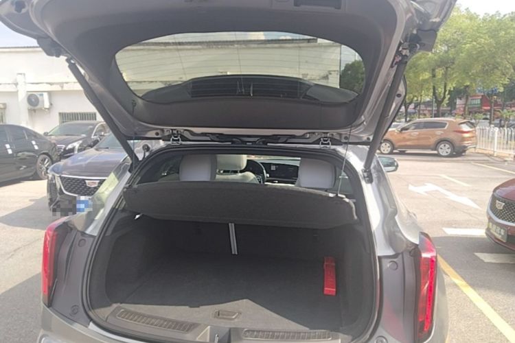 Used Cadillac GT4 2023 25T Prestige Version Trunk