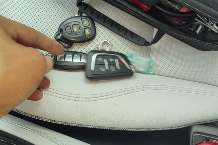 Used Cadillac GT4 2023 25T Prestige Version Vehicle Key