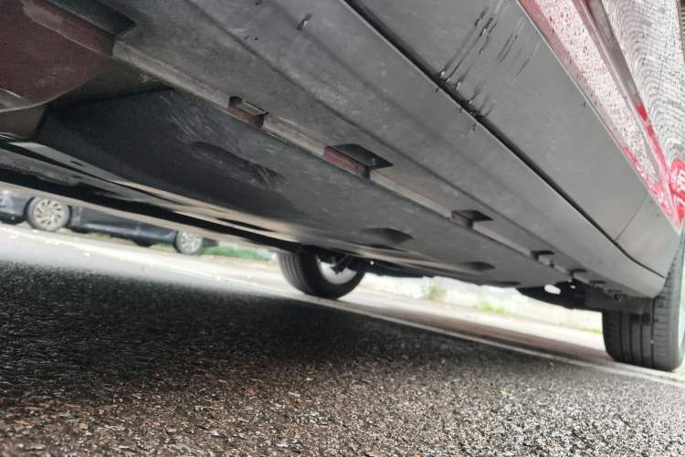 Used Cadillac GT4 2023 25T Fashion Edition Chassis Front Left