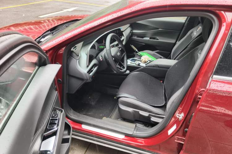 Used Cadillac GT4 2023 25T Fashion Edition Driver Seat