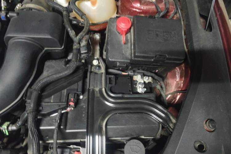 Used Cadillac GT4 2023 28T Platinum Edition Engine Bay Left
