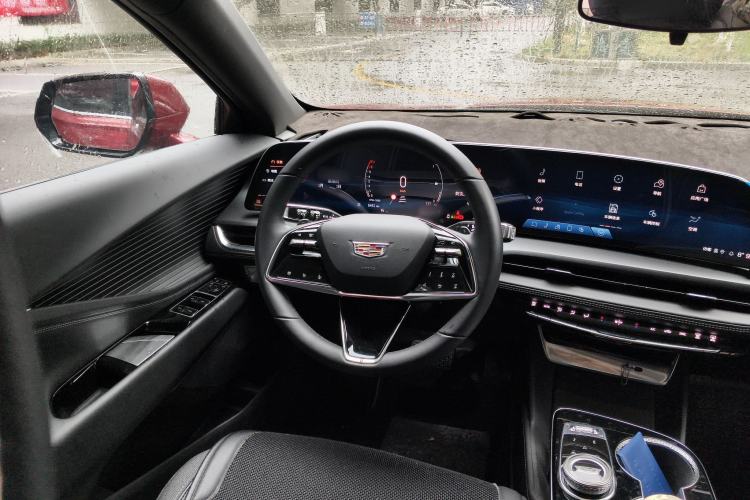 Used Cadillac GT4 2023 25T Fashion Edition Steering Wheel
