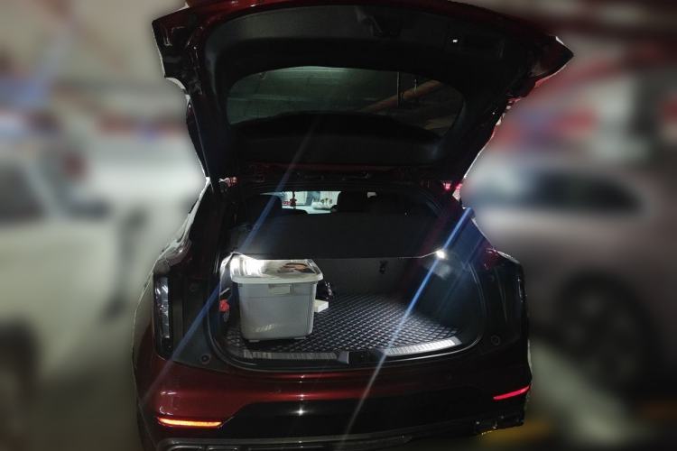 Used Cadillac GT4 2023 28T Platinum Edition Trunk