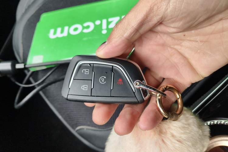 Used Cadillac GT4 2023 25T Fashion Edition Vehicle Key
