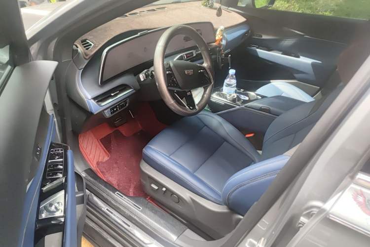Used Cadillac GT4 2023 25T Luxury Model Driver Seat