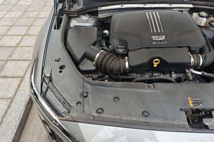 Used Cadillac GT4 2023 25T Luxury Model Engine Bay Right
