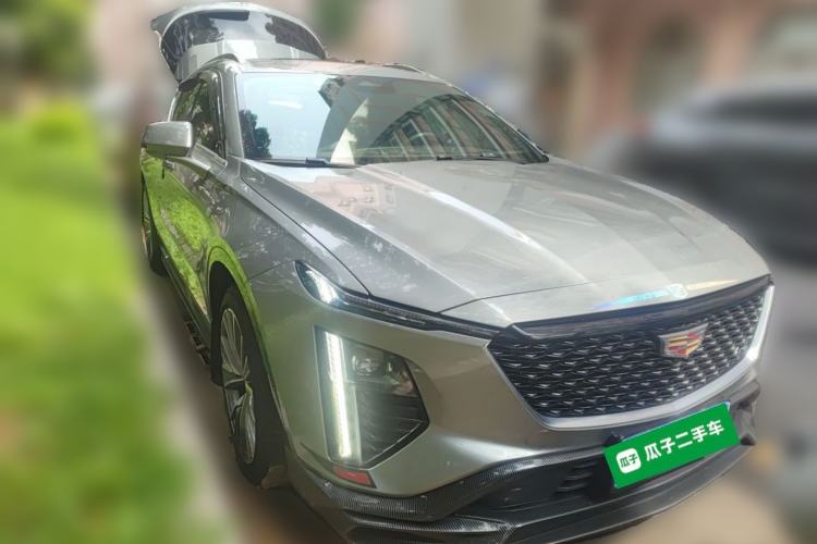 Used Cadillac GT4 2023 25T Luxury Model Front Right 45 Deg