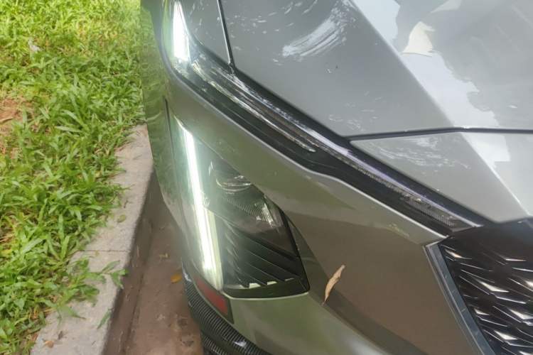 Used Cadillac GT4 2023 25T Luxury Model Right Front Headlight