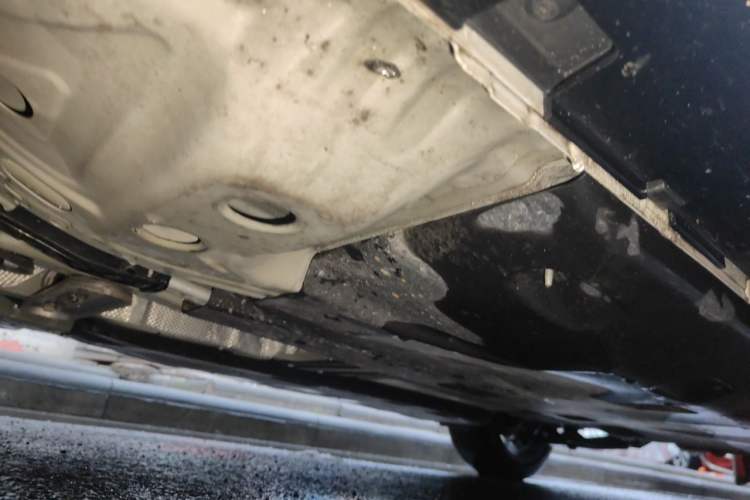 Used Cadillac GT4 2023 25T Prestige Version Chassis Front Left