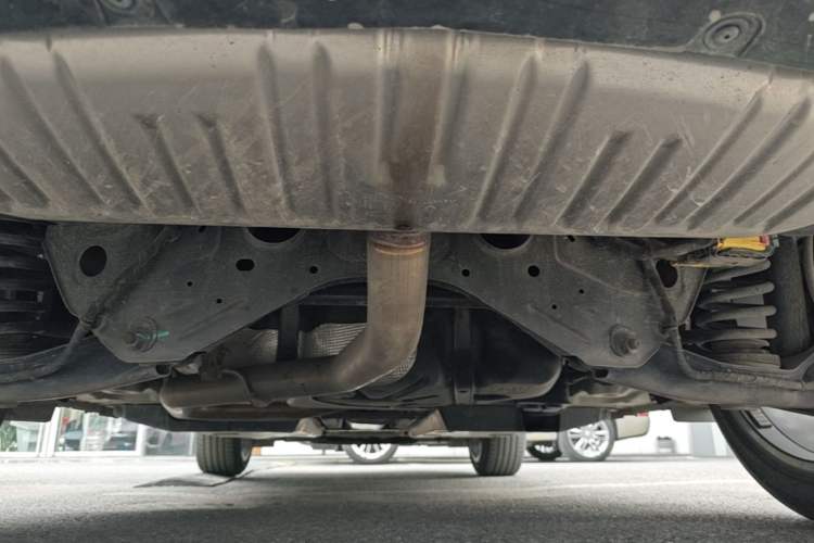 Used Cadillac GT4 2023 25T Luxury Model Chassis Rear