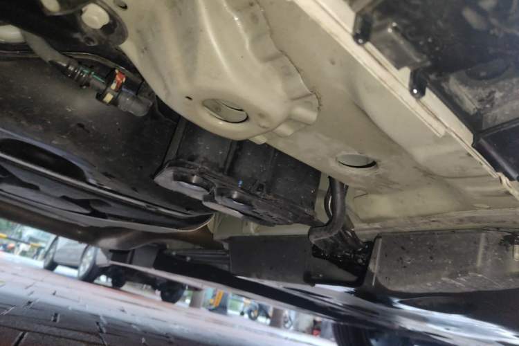 Used Cadillac GT4 2023 25T Prestige Version Chassis Rear Right