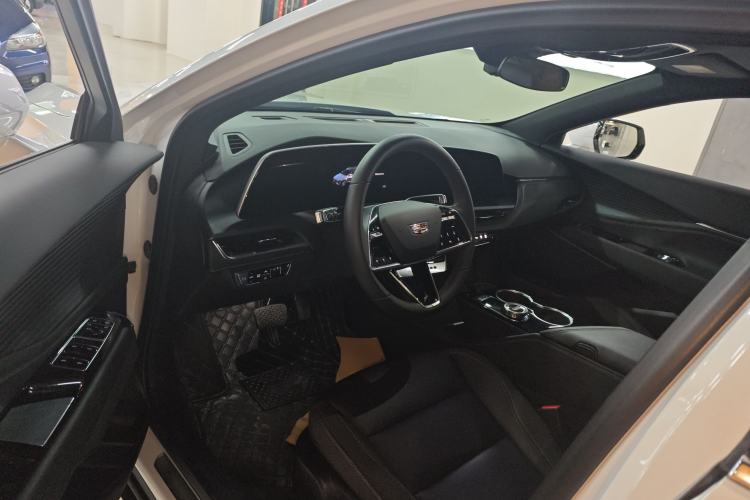 Used Cadillac GT4 2023 25T Fashion Edition Driver Seat