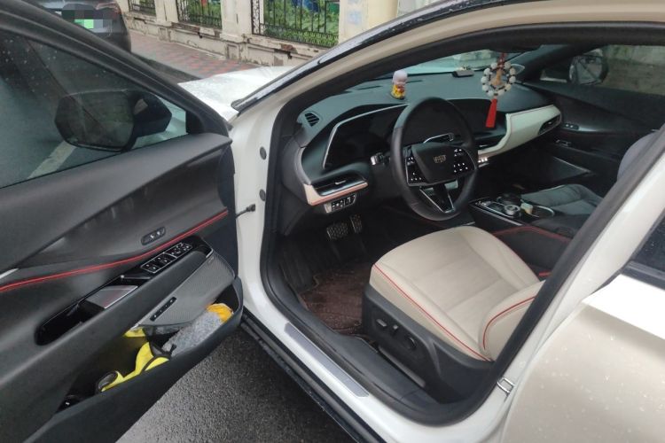 Used Cadillac GT4 2023 25T Prestige Version Driver Seat