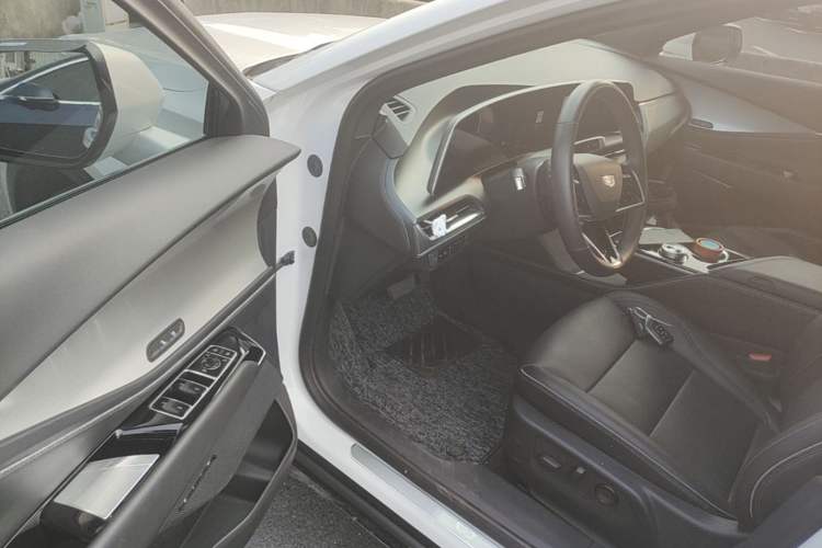 Used Cadillac GT4 2023 25T Luxury Model Driver Seat