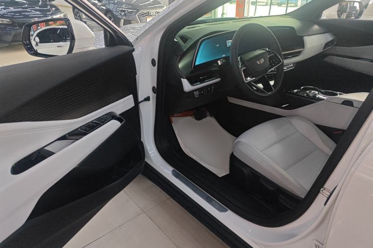 Used Cadillac GT4 2023 25T Fashion Edition Driver Seat