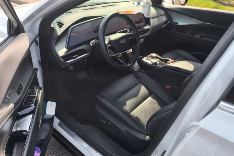 Used Cadillac GT4 2023 25T Luxury Model Driver Seat
