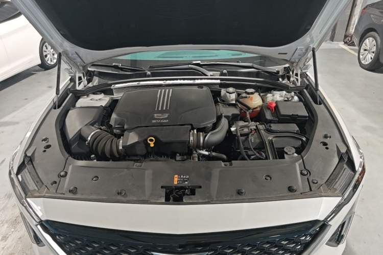 Used Cadillac GT4 2023 25T Fashion Edition Engine Bay