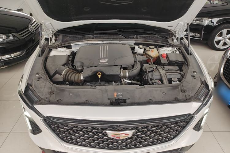 Used Cadillac GT4 2023 25T Luxury Model Engine Bay