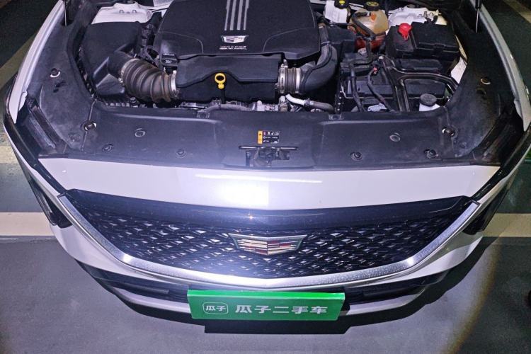 Used Cadillac GT4 2023 25T Luxury Model Engine Bay