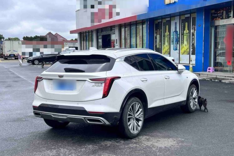 Used Cadillac GT4 2023 25T Luxury Model Exterior 4