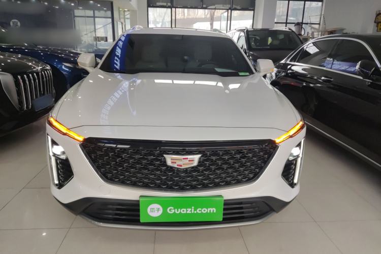 Used Cadillac GT4 2023 25T Fashion Edition Front