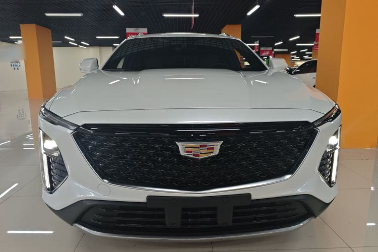 Used Cadillac GT4 2023 25T Fashion Edition Front