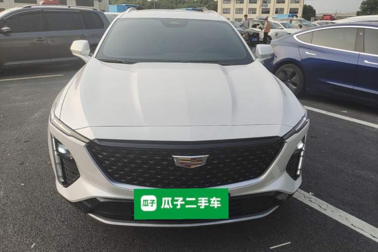 Used Cadillac GT4 2023 25T Luxury Model Front