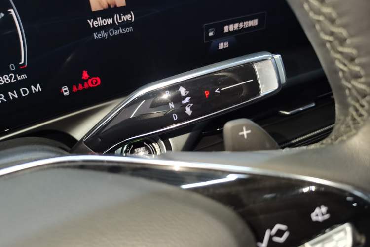 Used Cadillac GT4 2023 25T Luxury Model Gear Lever