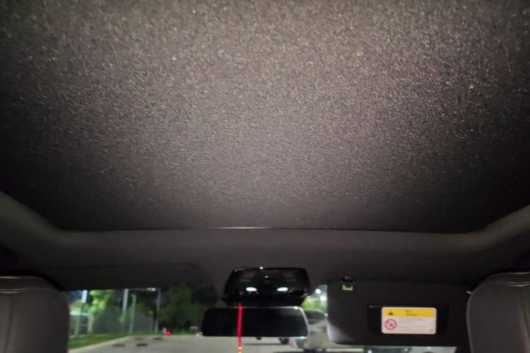 Used Cadillac GT4 2023 25T Fashion Edition Headliner