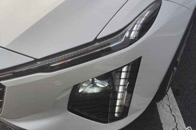 Used Cadillac GT4 2023 25T Luxury Model Left Front Headlight
