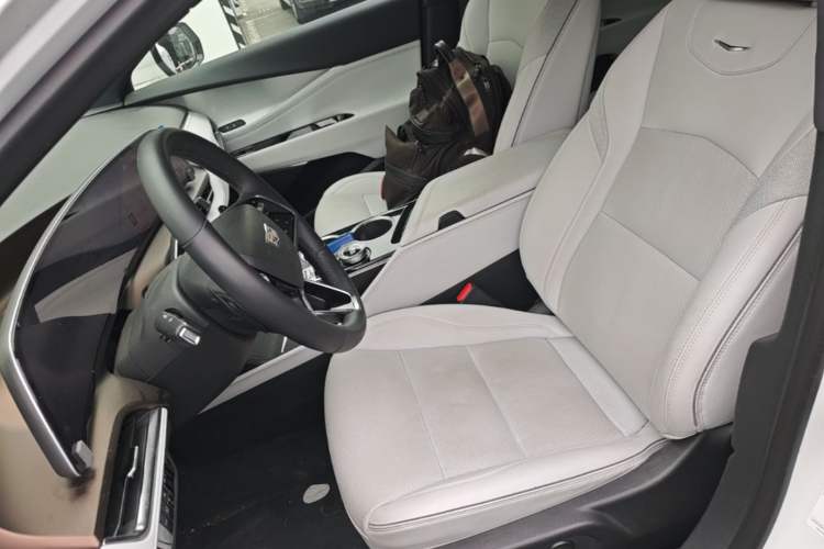 Used Cadillac GT4 2023 25T Luxury Model Left Front Seat