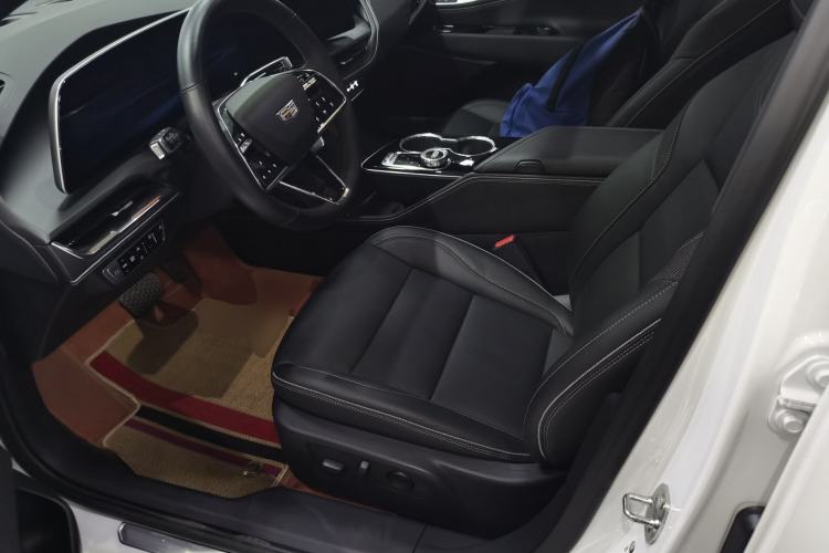 Used Cadillac GT4 2023 25T Luxury Model Left Front Seat