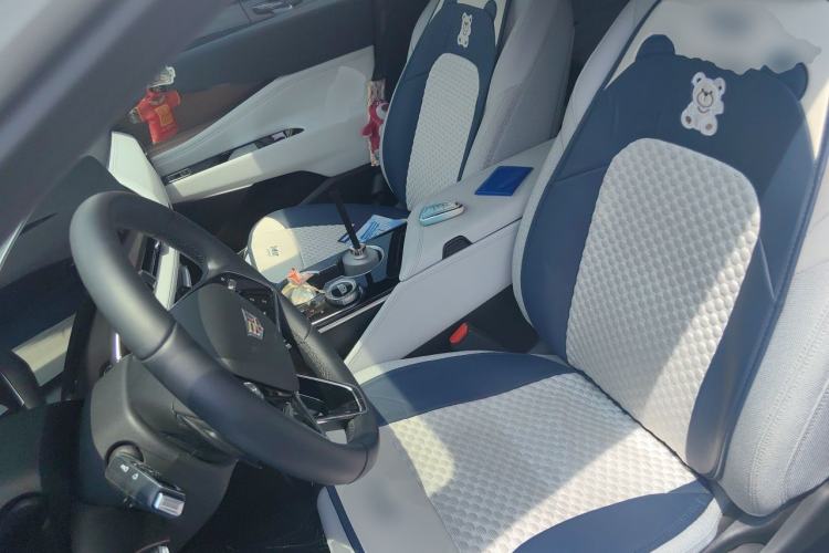 Used Cadillac GT4 2023 25T Fashion Edition Left Front Seat