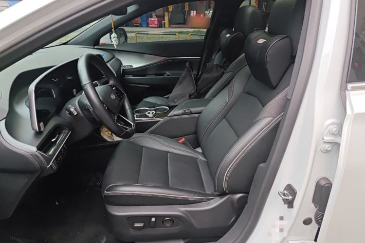Used Cadillac GT4 2023 25T Luxury Model Left Front Seat