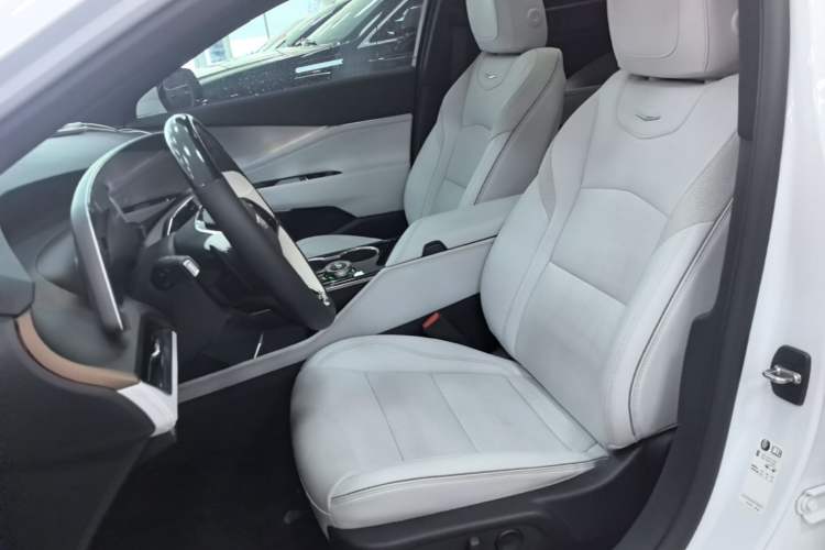 Used Cadillac GT4 2023 25T Luxury Model Left Front Seat