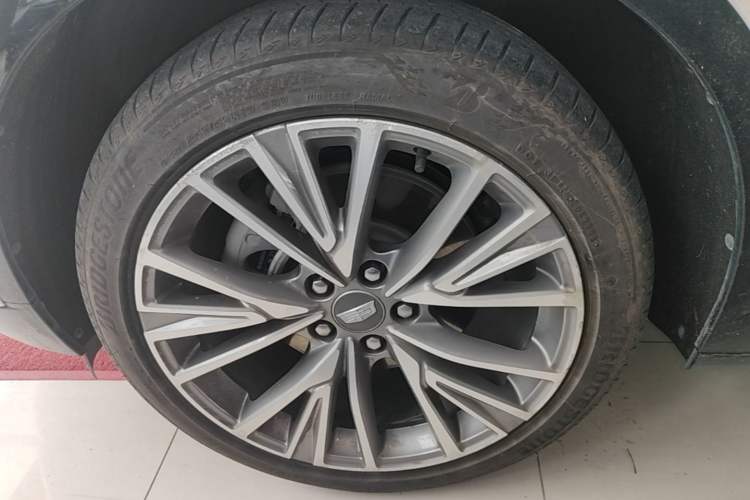 Used Cadillac GT4 2023 25T Luxury Model Left Front Wheel Hub