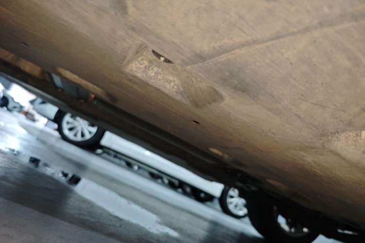Used Cadillac GT4 2023 25T Fashion Edition Left Side Sill