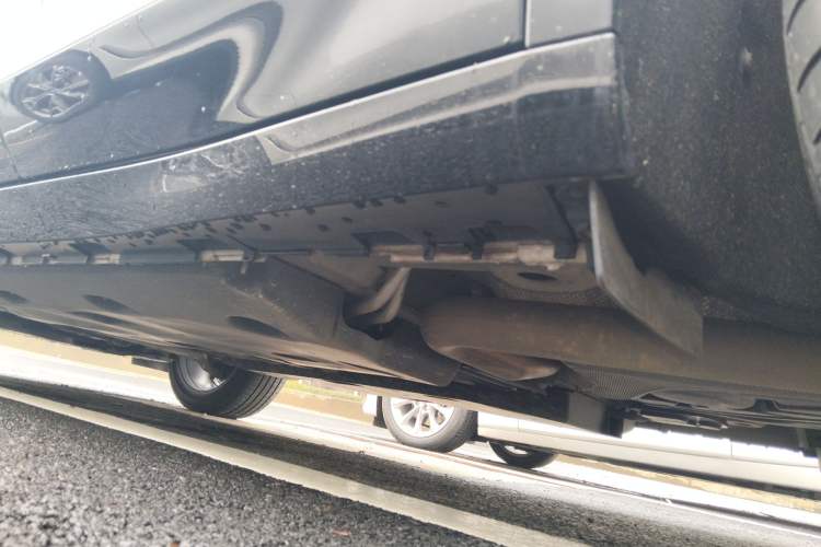 Used Cadillac GT4 2023 25T Prestige Version Left Side Sill