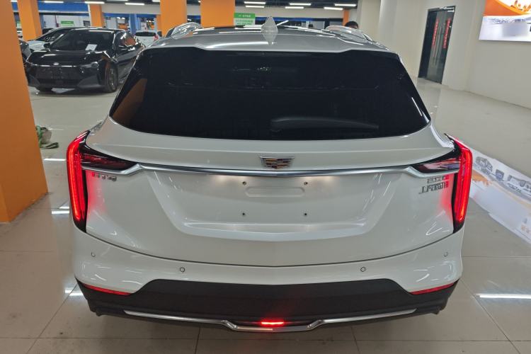 Used Cadillac GT4 2023 25T Fashion Edition Rear