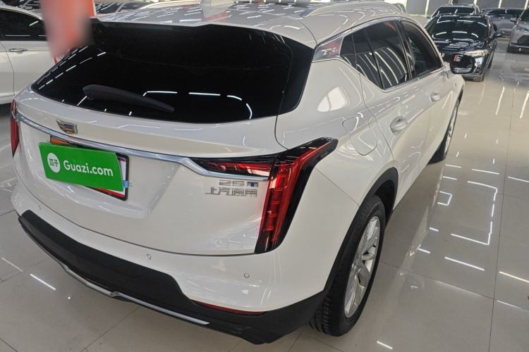 Used Cadillac GT4 2023 25T Fashion Edition Rear Right 45 Deg
