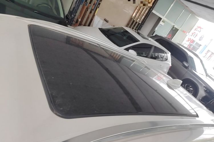 Used Cadillac GT4 2023 25T Luxury Model Roof