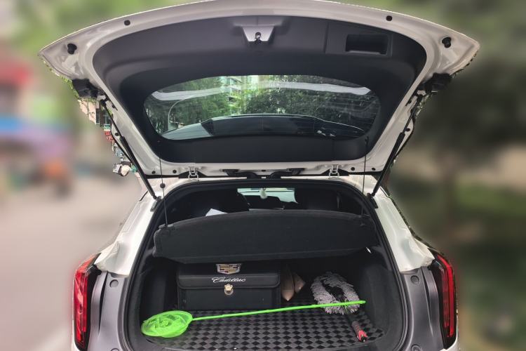 Used Cadillac GT4 2023 25T Fashion Edition Trunk