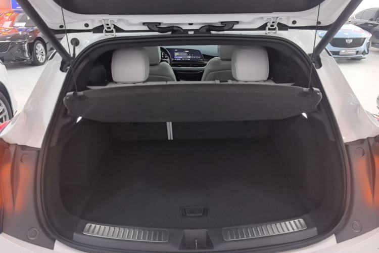 Used Cadillac GT4 2023 25T Luxury Model Trunk