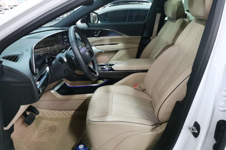 Used Cadillac LYRIQ 2022 Rear-Drive Long-Range Prestige Edition Left Front Seat