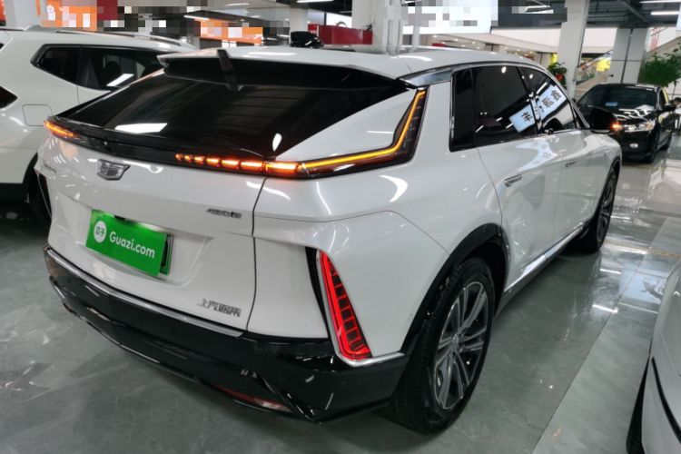 Used Cadillac LYRIQ 2022 Rear-Drive Long-Range Prestige Edition Rear Right 45 Deg