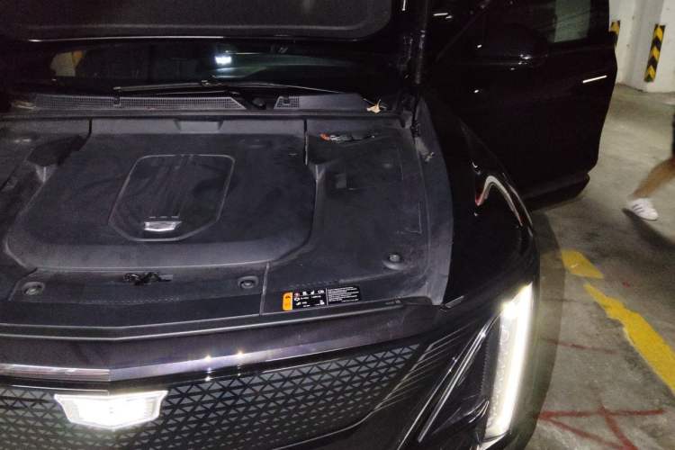 Used Cadillac LYRIQ 2022 Four-Wheel-Drive High-Performance Deluxe Edition Engine Bay Left