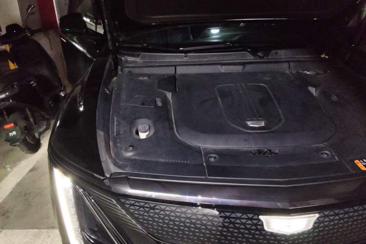 Used Cadillac LYRIQ 2022 Four-Wheel-Drive High-Performance Deluxe Edition Engine Bay Right