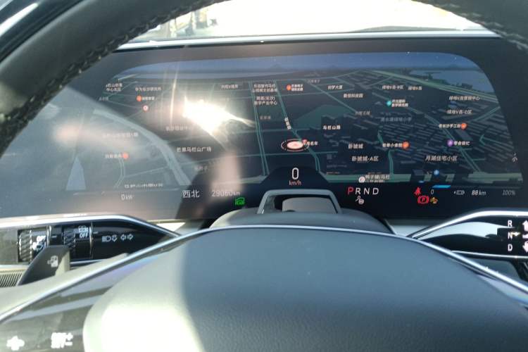 Used Cadillac LYRIQ 2022 Four-Wheel-Drive High-Performance Deluxe Edition Instrument Cluster